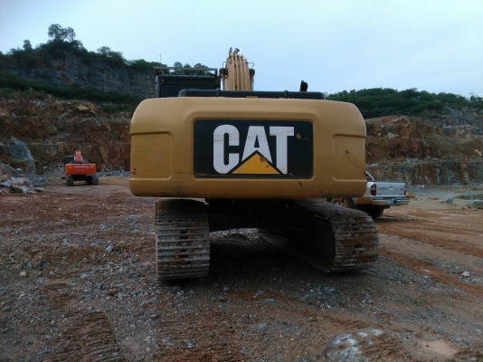 ขายรถแทร็กเตอร์