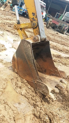 ขาย 255,000 KOMATSU pc 120-3 บูมอามยาว เครื่อง ISUZU 6BD  ปั๊มดี เอวแน่น ช่วงล่างดี พร้อมใช้งาน รถอยู่ ร้อยเอ็ด 090-772-3710 090-772-3708