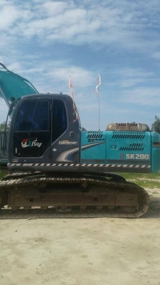 ขาย 1,650,000 KOBELCO sk 200-8 super 9,000 ชม. ไฟฟ้าครบ เครื่องดี ปั้มแรงมาก เอวแน่น ช่วงล่างเต็ม แอ