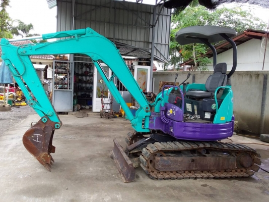 ต้องการขายรถตักล้อยางยี่ห้อkomatsu-30fr-1รถนอกนำเข้าจากญี่ปุ่น