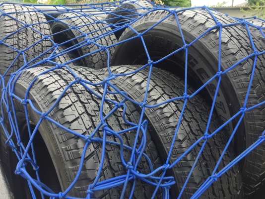 ยาง Bridgestone 245 70 16 ปลายปี17 มีให้เลือก5ชุด ดอกเต็ม ไม่มีปะ เนื้อนิ่มๆ ใช้ยาว ราคาไม่แพง