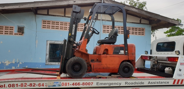 ขายด่วน85,000บาทรถยกนิสัน18FG15ยก1.5ตันเสาสูง3เมตรเกียออโต้ขับง่ายๆยกจริงได้รถนอกนำเข้ายังไม่เคยใช้งานในเมืองไทยเลย