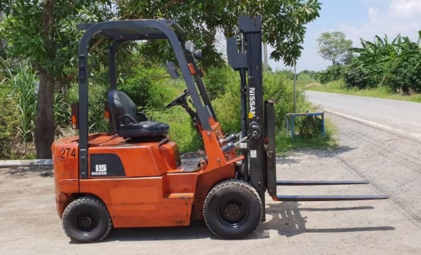 ขายด่วน85,000บาทรถยกนิสัน18FG15ยก1.5ตันเสาสูง3เมตรเกียออโต้ขับง่ายๆยกจริงได้รถนอกนำเข้ายังไม่เคยใช้งานในเมืองไทยเลย