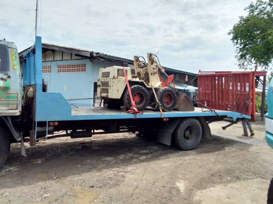 ขายด่วน135,000รถตักยกโคมัสซูSK07ตักยก0.7ตันคิวยกสูง2.5เมตรรถขับเคลื่อน4ล้อระบบเกียทอกรถนอกเพื่งนำเข้ามายังไม่เคยใช้งานในเมืองไทยเลย