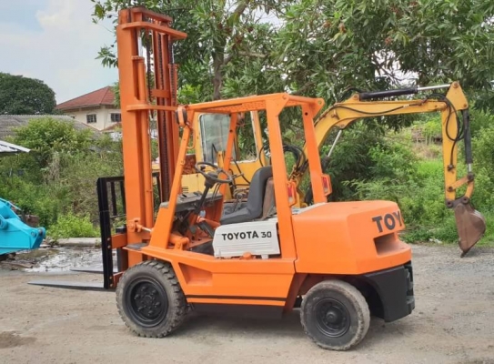 ขายด่วน175,000บาทรถยกดีเซลTOYOTA4FD30ยก3ตันเสาสูง4.7เมตรรถนอกนำเข้ายังไม่เคยใช้งานในเมืองไทยเลย ขายด่วน175,000บาทรถยกดีเซลTOYOTA4FD30ยก3ตันเสาสูง4.7เมตรรถนอกนำเข้ายังไม่เคยใช้งานในเมืองไทยเลย