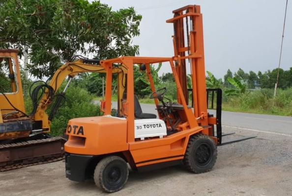 ขายด่วน175,000บาทรถยกดีเซลTOYOTA4FD30ยก3ตันเสาสูง4.7เมตรรถนอกนำเข้ายังไม่เคยใช้งานในเมืองไทยเลย ขายด่วน175,000บาทรถยกดีเซลTOYOTA4FD30ยก3ตันเสาสูง4.7เมตรรถนอกนำเข้ายังไม่เคยใช้งานในเมืองไทยเลย