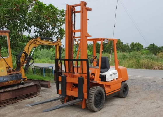 ขายด่วน175,000บาทรถยกดีเซลTOYOTA4FD30ยก3ตันเสาสูง4.7เมตรรถนอกนำเข้ายังไม่เคยใช้งานในเมืองไทยเลย ขายด่วน175,000บาทรถยกดีเซลTOYOTA4FD30ยก3ตันเสาสูง4.7เมตรรถนอกนำเข้ายังไม่เคยใช้งานในเมืองไทยเลย