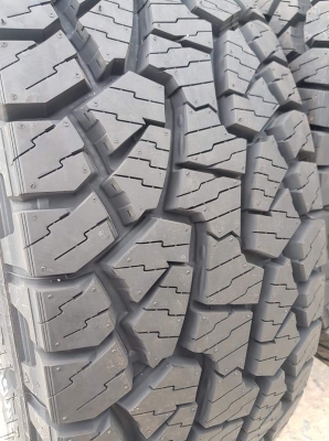 ขายยาง AT 31&quot; ขอบ15 ของใหม่ราคาไม่แพง