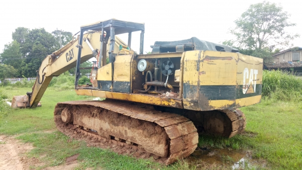 ดูของแพงแล้วลองมองของราคาเบาๆไปใช้งานครับ CATE200B เอกสารใบซื้อขายราคาประหยัดตังในกระเป๋าแต่ประสิทธิภาพเยี่ยม เครื่อง6BG Turbo ปั้มK3V เอวแน่นตัวเดินแรง ขายอะไหล่ก็เกินคุ้ม ตามสภาพ ราคาทั้งคันถูกกว่าอะไหล่ แค่275,000บาทเองครับ (โทร)???? (line)099-0035892