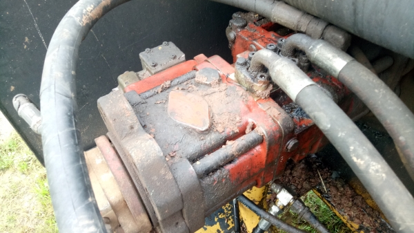 ดูของแพงแล้วลองมองของราคาเบาๆไปใช้งานครับ CATE200B เอกสารใบซื้อขายราคาประหยัดตังในกระเป๋าแต่ประสิทธิภาพเยี่ยม เครื่อง6BG Turbo ปั้มK3V เอวแน่นตัวเดินแรง ขายอะไหล่ก็เกินคุ้ม ตามสภาพ ราคาทั้งคันถูกกว่าอะไหล่ แค่275,000บาทเองครับ (โทร)???? (line)099-0035892