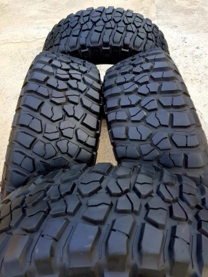 ขายยาง Mud BF KM2 ขนาด 35" ขอบ 18 มือสองสวยๆ ขายยาง Mud BF KM2 ขนาด 35" ขอบ 18 มือสองสวยๆ