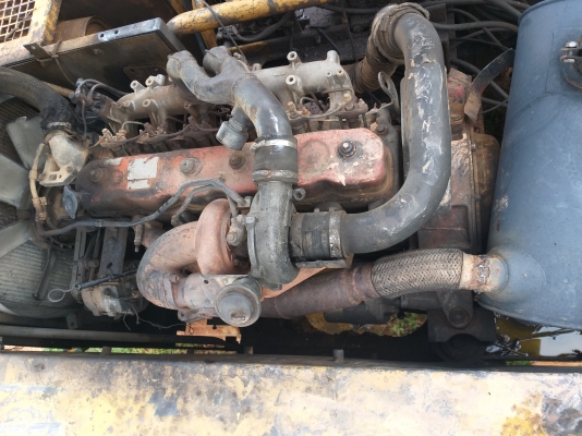 ขายด่วน แม็คโคร CAT E200B สภาพพร้อมใช้งาน เครื่องปั้มดี โซ่หนา บอดี้ไม่สวย สนใจสอบถาม  093 0764943 คุณ ตั้ม