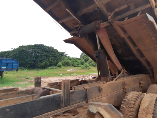 ขายยกคู่ 2 คัน รถ 10 ล้อ HINO FM3H เครื่อง HO7D 195 แรงม้า สโลว์กลาง คัสซีสวย หัวเก๋งต้องเก็บงาน ราคาต่อรองได้ครับ