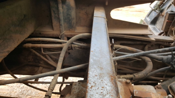 ขายยกคู่ 2 คัน รถ 10 ล้อ HINO FM3H เครื่อง HO7D 195 แรงม้า สโลว์กลาง คัสซีสวย หัวเก๋งต้องเก็บงาน ราคาต่อรองได้ครับ