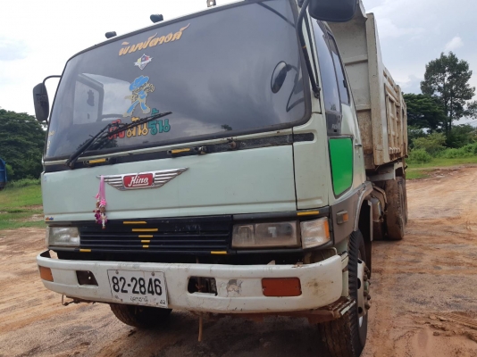 ขายยกคู่ 2 คัน รถ 10 ล้อ HINO FM3H เครื่อง HO7D 195 แรงม้า สโลว์กลาง คัสซีสวย หัวเก๋งต้องเก็บงาน ราคาต่อรองได้ครับ