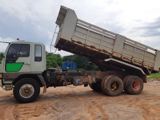 ขายยกคู่ 2 คัน รถ 10 ล้อ HINO FM3H เครื่อง HO7D 195 แรงม้า สโลว์กลาง คัสซีสวย หัวเก๋งต้องเก็บงาน ราคาต่อรองได้ครับ