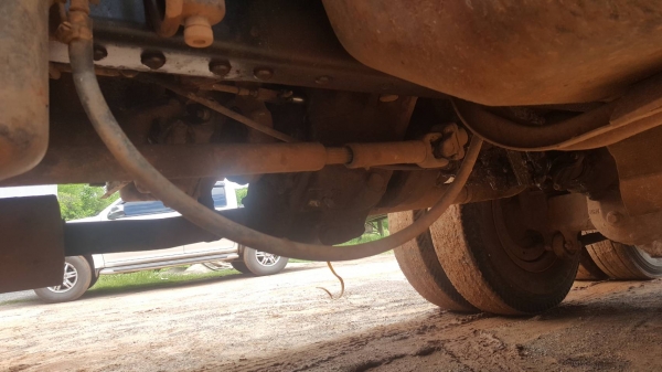 ขายยกคู่ 2 คัน รถ 10 ล้อ HINO FM3H เครื่อง HO7D 195 แรงม้า สโลว์กลาง คัสซีสวย หัวเก๋งต้องเก็บงาน ราคาต่อรองได้ครับ