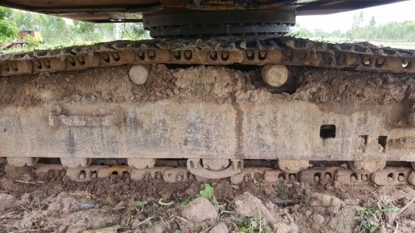 ขายยกคู่ แบคโฮ KOBELCO SK200 907 II เอกสารใบอินวอยซ์ ขายพร้อมเทนเลอร์ท้ายลาด 10 NISSAN เพลาเดียว เครื่อง PD6 230 แรงม้า มีทะเบียน