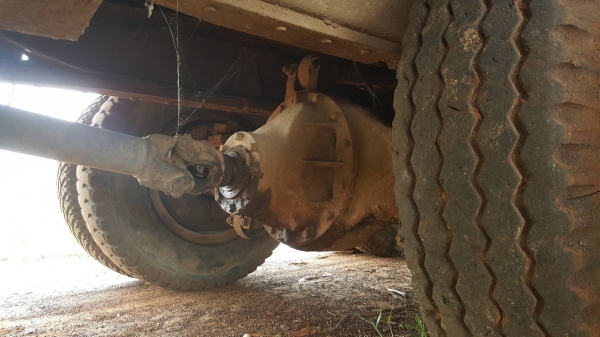 ขายยกคู่ แบคโฮ KOBELCO SK200 907 II เอกสารใบอินวอยซ์ ขายพร้อมเทนเลอร์ท้ายลาด 10 NISSAN เพลาเดียว เครื่อง PD6 230 แรงม้า มีทะเบียน