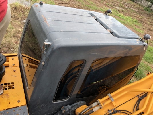 ขายด่วน แม็คโคร HYUNDIA 210-7 สภาพสวยพร้อมใช้งาน เครื่องปั้มดีเยี่ยม ไฟฟ้าสมบูรณ์รถทำงาน 8xxxกว่าชั่วโมง พร้อมลุยงานครับรถ สนใจสอบถาม 093 0764943 คุณ ตั้ม   เอกสารใบแจ้งจำหน่ายครับ