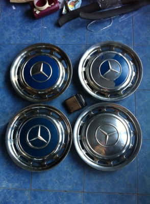 เข้ามาอีกชุดครับ ฝากะทะล้อเบนซ์14สแตนเลสครบ ชุด 4 อัน