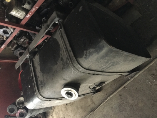 ขายถังน้ำมัน 250 ลิตร 300 ลิตร ขายถังน้ำมัน 250 ลิตร 300 ลิตร