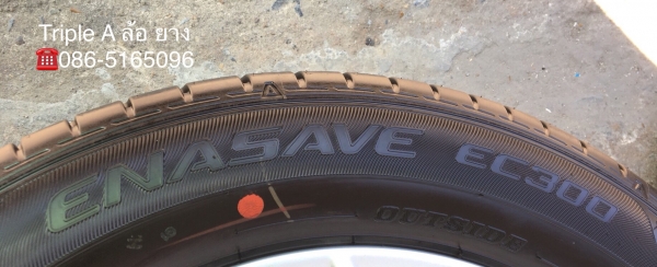 ล้อแม็กป้ายแดง Mazda 2 ขอบ 15 สีบอร์น พร้อมยางป้ายแดง Dunlop 185-65-15 ปลายปี 17  แม็กสวย ดอกเต็ม มีตุ่ม