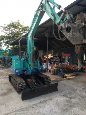 รถแบคโฮ IHI 35F2 พร้อมหัวกระแทก รถเก่านอกนำเข้า ยังไม่เคยใช้งานในไทย เครื่องดี ปั๊มดี โซ่หนา เอวแน่น พร้อมใช้งาน มีเอกสารใบอินวอยซ์