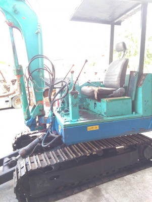 รถแบคโฮ IHI 35F2 พร้อมหัวกระแทก รถเก่านอกนำเข้า ยังไม่เคยใช้งานในไทย เครื่องดี ปั๊มดี โซ่หนา เอวแน่น พร้อมใช้งาน มีเอกสารใบอินวอยซ์