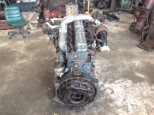 ขายเครื่อง pe6 เทอร์โบ  275  แรง