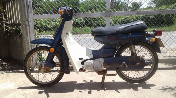 ขาย Yamaha Mate80 เล่มพร้อมชุดโอนลอยเครื่องเดิมแห้งๆ สีเดิมโรงงานสภาพแห้งๆ