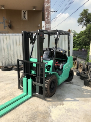 Forklift Mitsubishi Grendia 2.5 Forklift Mitsubishi Grendia 2.5