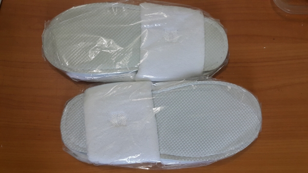 ขายส่งตัดสต๊อคราคาถูก Slipper รองเท้าใส่ในโรงแรม หรือภายในที่พักอาศัย ขายส่งตัดสต๊อคราคาถูก Slipper รองเท้าใส่ในโรงแรม หรือภายในที่พักอาศัย