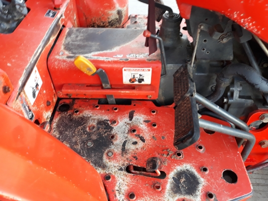 L3408 DTเครื่องแน่น เกียรดีวิ่งไม่หอนสภาพพร้อมใช้งานเล่มทะเบียนพร้อมโอนราคา 155000 L3408 DTเครื่องแน่น เกียรดีวิ่งไม่หอนสภาพพร้อมใช้งานเล่มทะเบียนพร้อมโอนราคา 155000