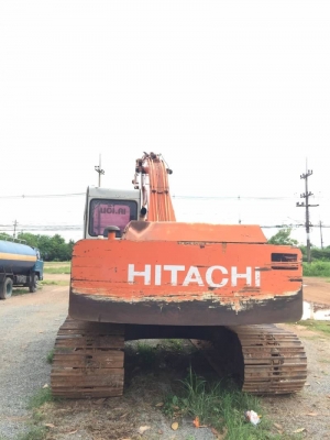 Hitachi Ex200-1 ปั้มสองตอนเดิม รถสวยมากไร้ที่ติ เครื่องดี ปั้มดี Hitachi Ex200-1 ปั้มสองตอนเดิม รถสวยมากไร้ที่ติ เครื่องดี ปั้มดี