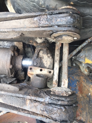 ขายกระบอกดั้ม12 ตัน17000 สระบุรีโทร0643130366