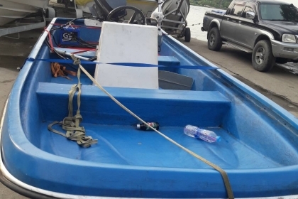 ขาย เรือไฟเบอร์3ลอน13ฟุต พร้อมเครื่อง Yamaha cv 55 แรง (ไม่รวมเทนเลอร์) ราคา 78,000