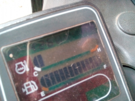 ขายรถขุดโคมัสสุ PC200-6. พร้อมใช้งาน เอกสารอินวอย..