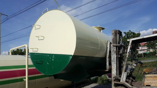 ถังเหล็กขนาด 9800 ลิตรมือสองพร้อมใช้งาน ถังเหล็กขนาด 9800 ลิตรมือสองพร้อมใช้งาน