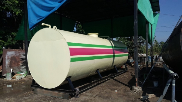 ถังเหล็กขนาด 9800 ลิตรมือสองพร้อมใช้งาน