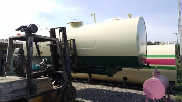 ถังเหล็กขนาด 9800 ลิตรมือสองพร้อมใช้งาน