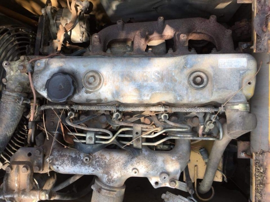 ขายด่วน CAT E70B สภาพพร้อมใช้งาน เครื่องปั้มดีเยี่ยม ไฟฟ้าอยู่ครับ เอวแน่น ช่วงล่างสวย นถพร้อมใช้งาน แรงเร็วไม่โหลด เอกสารใบอินวอยซ์ สนใจสอบถาม  093 0764943 คุณ ตั้ม