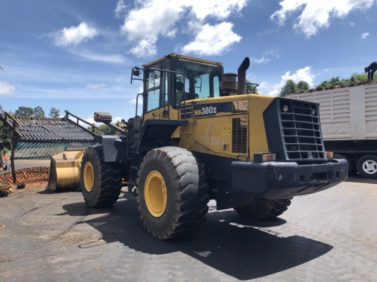 ขาย KOMATSU WA 380-6 อินวอยท์ รถสวยๆใช้งานในลาน ราคา 1,200,000 บาท