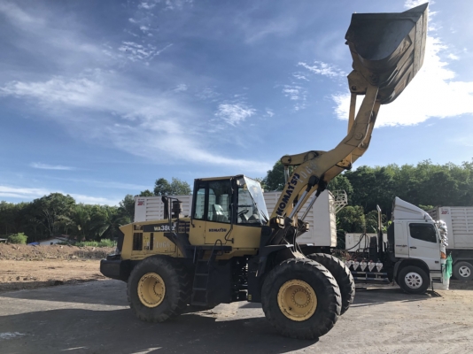 ขาย KOMATSU WA 380-6 อินวอยท์ รถสวยๆใช้งานในลาน ราคา 1,200,000 บาท