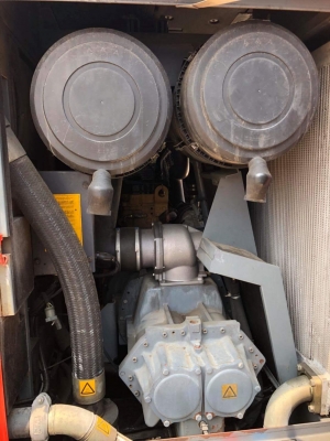 เครื่องลม ยี่ห้อ atlas copco 261 psi ปี 2008 พร้อมชุดลาก