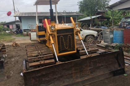 ขายรถแทร็กเตอร์D2-6 PLสไลค์3ทิศทางใบแทร็ก70 โซ่บูมใหม่ เฟรมใหม่ ลอลเลอร์ใหม่ เฟืองใหม่ รถสวยพร้อมใช้งาน เครื่องดีสตาทติดง่าย ราคาต่อรองคุยกันได้ค่ะ 0616613023 แพรว