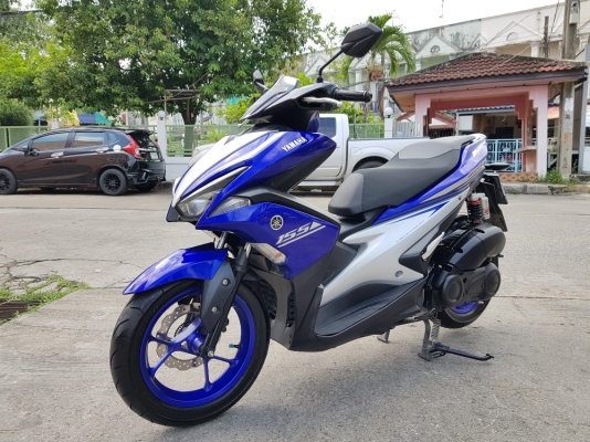 Aerox รุ่นรองท้อป 2017 รถบ้านมือเดียว เล่มชุดโอนครบ