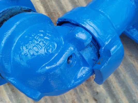 ขายดุมล้อหน้ารถไถฟอร์ด 6600