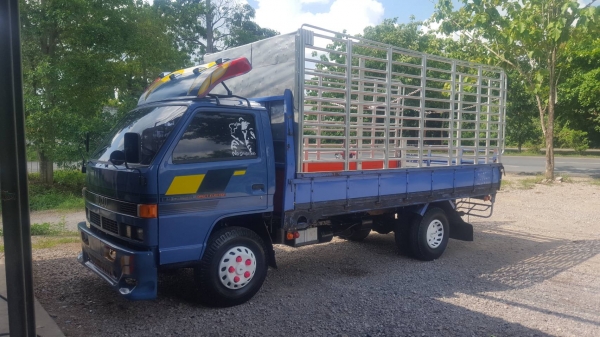 6ล้อ ISUZU NPR58L 115แรงม้า รั้วเกษตร ยาว 4.30 ม. พวงมาลัยพาเวอร์ รถสวยๆ พร้อมใช้งาน ยางเต็ม เครื่องดี คัทซีสวย ราคาคุยได้ 0872976734