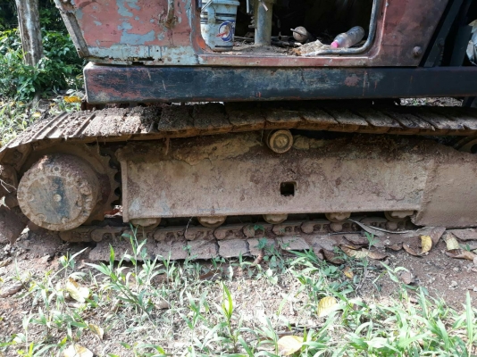 HITACHI UH 025 ขนาดเท่ารถ 60 ราคา 200,000